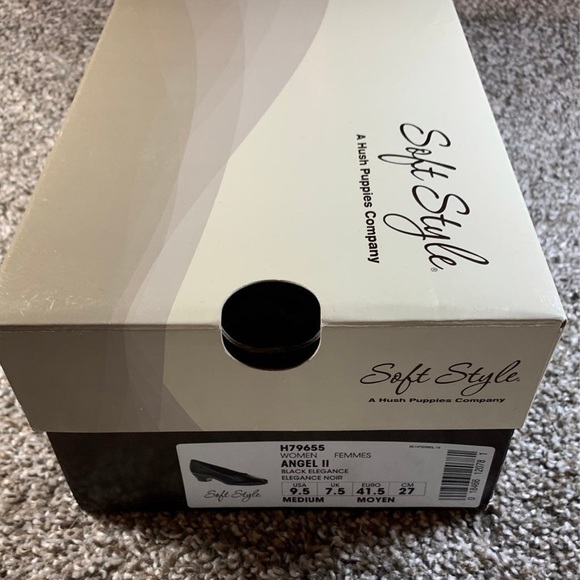 NIB Soft Style Heels Size 9.5 Black - Picture 4 of 5